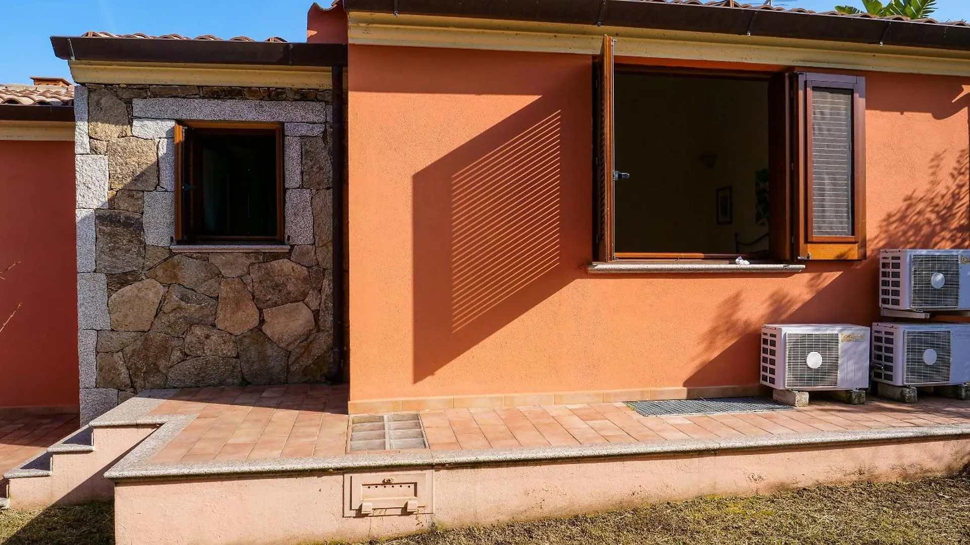 Villetta spiaggia a piedi BudoniAffitti 0*, Budoni