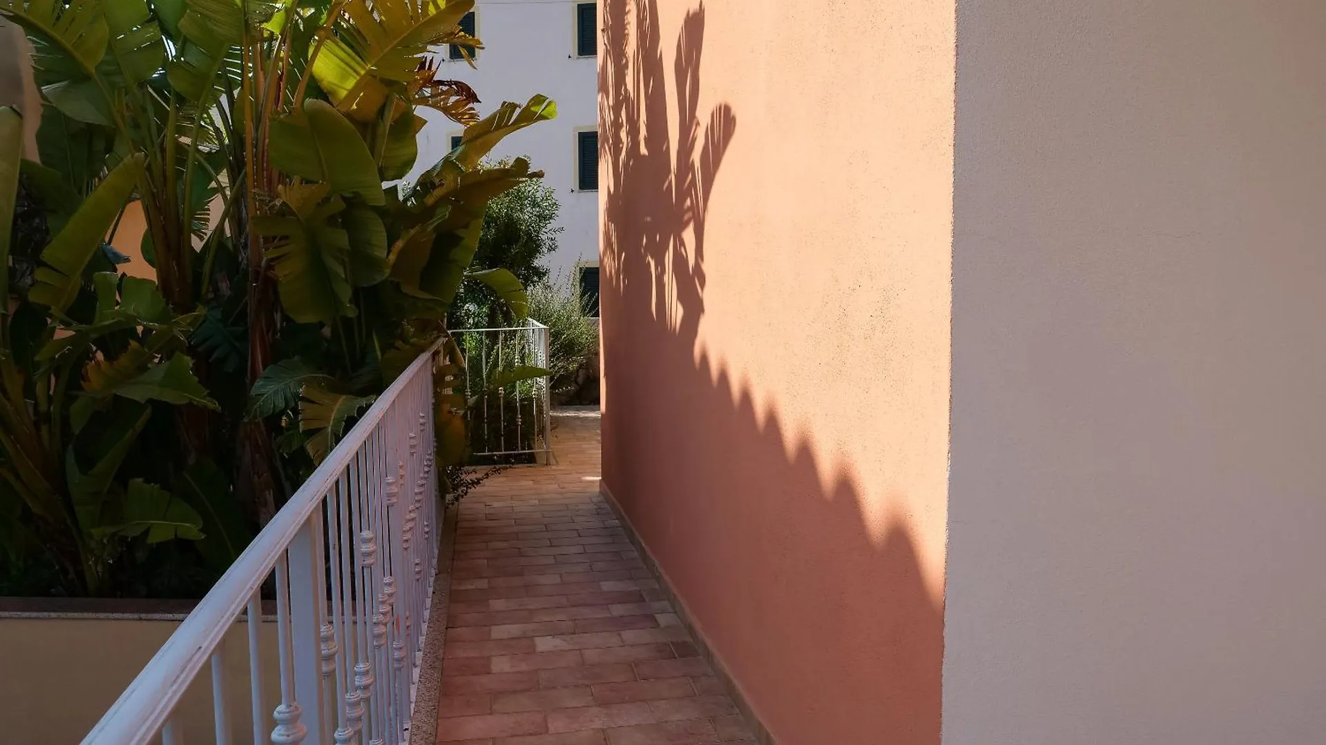 Villetta Spiaggia A Piedi Budoniaffitti Apartment Budoni
