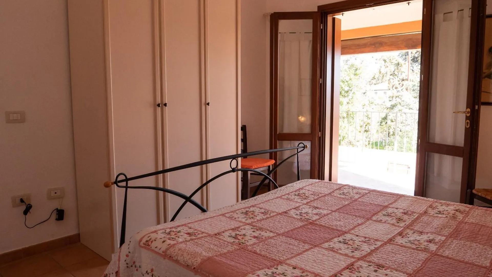 Villetta Spiaggia A Piedi Budoniaffitti Apartment Budoni